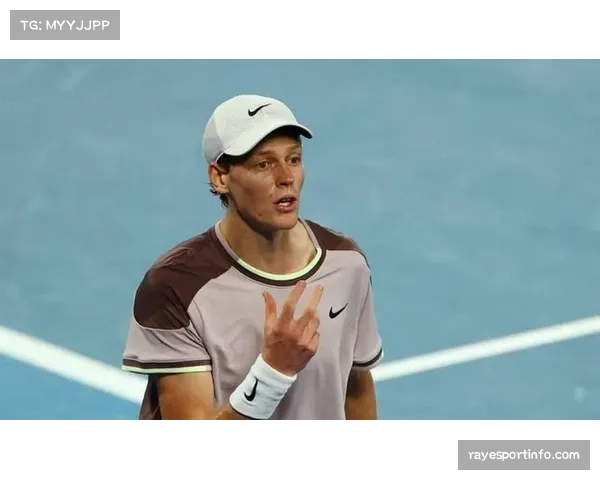 特写：辛纳挽救赛点后激动跪地，艰难晋级印第安维尔斯八强